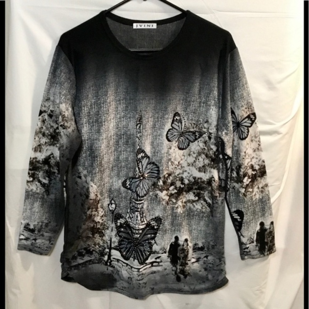 NWOT  JVINI Black & Gray Butterfly Long Sleeve Tunic